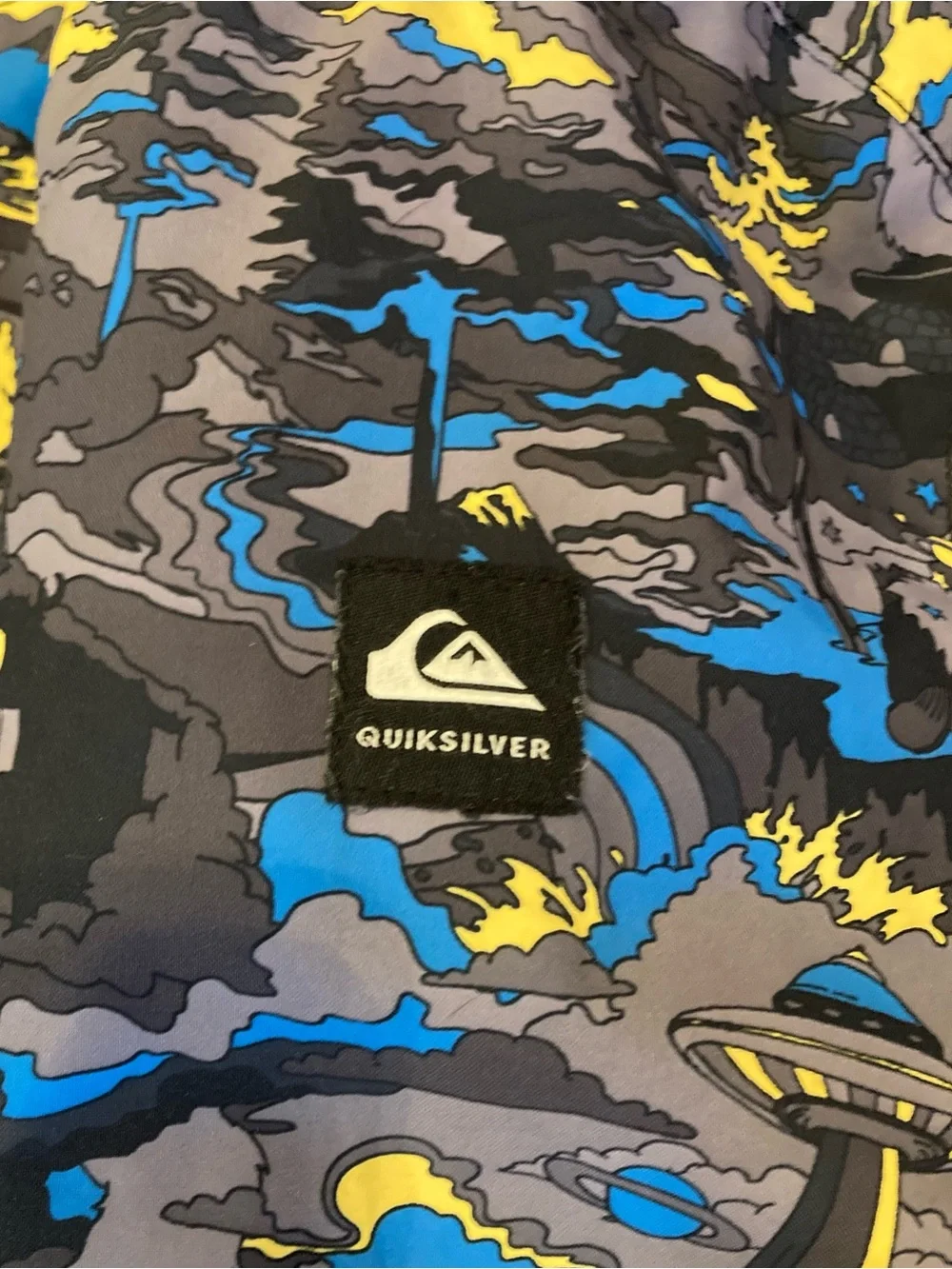 Quiksilver | Hooded Snowboard/Ski Jacket (size 6-7Y)